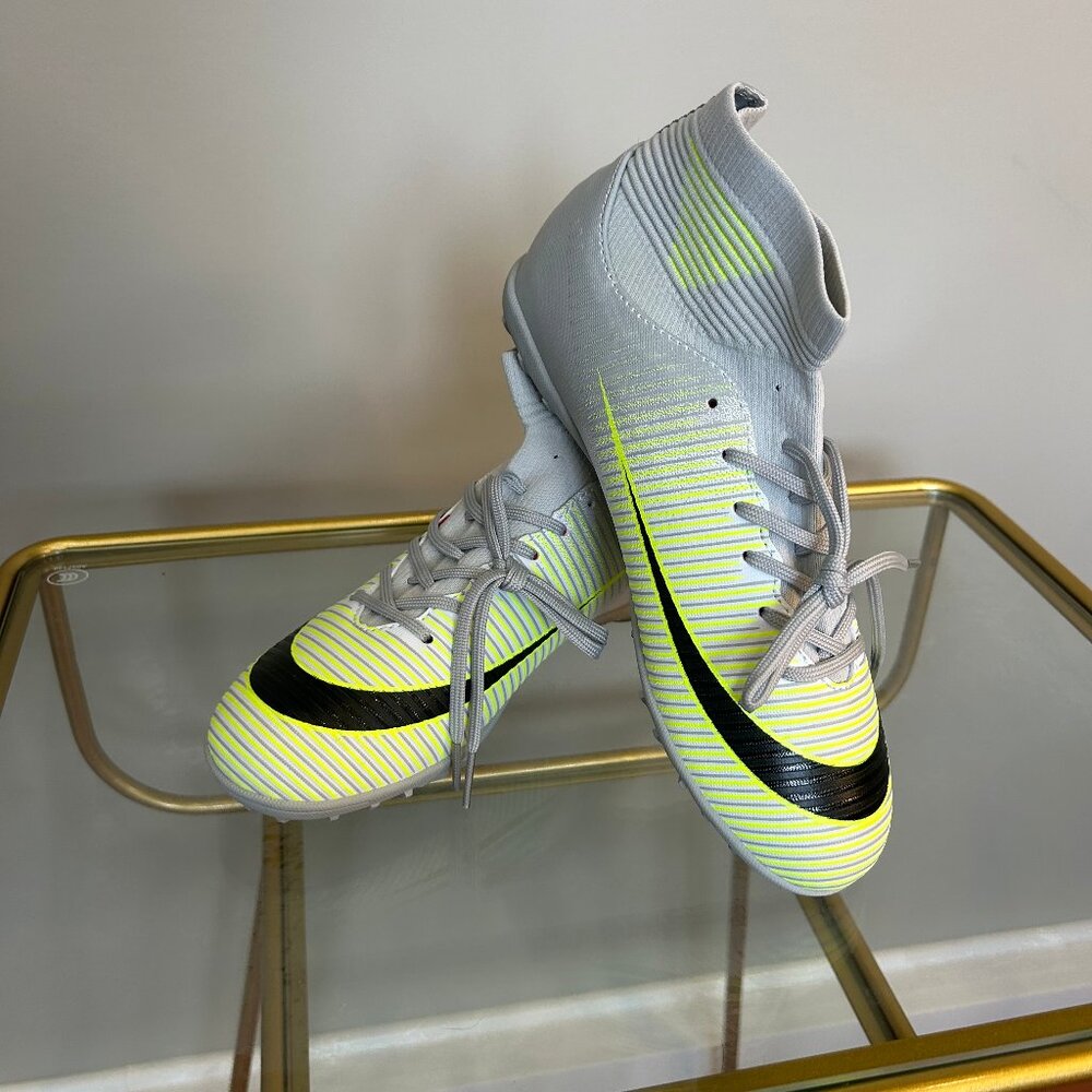 Binbinniao Shoes Athletic Size 36 Gray, Black, Neon Yellow (Women's US 6)